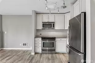 511 E Roy St, Seattle, WA 98102 - Photo 19
