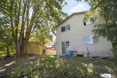 10616 Roosevelt Way NE, Seattle, WA 98125 - Photo 7