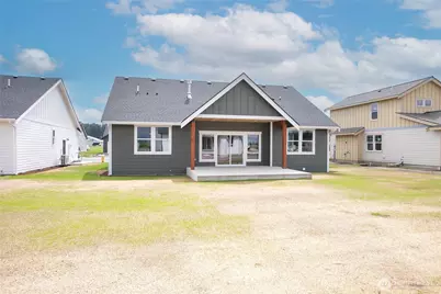 320 W 3rd Street, Everson, WA 98247 - Photo 29