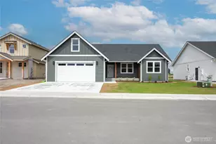 320 W 3rd St, Everson, WA 98247 - Photo 1