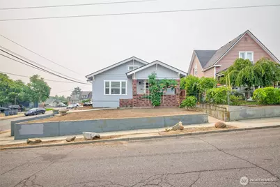 423 Kittitas Street, Wenatchee, WA 98801 - Photo 1