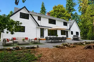 25413 SE Mirrormont Dr, Issaquah, WA 98027 - Photo 1