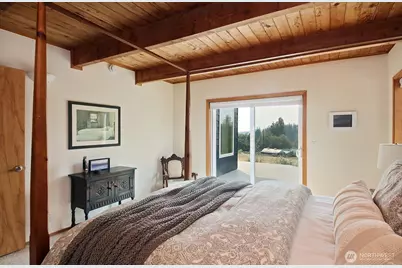 5537 Bayview Road, Langley, WA 98260 - Photo 13