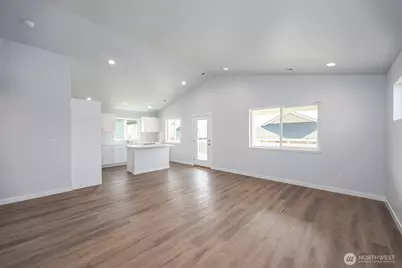 123 E 9th Avenue #58, Moses Lake, WA 98837 - Photo 15