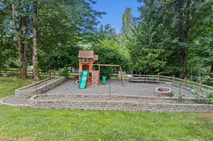 24810 Big Valley Rd NE, Poulsbo, WA 98370 - Photo 33