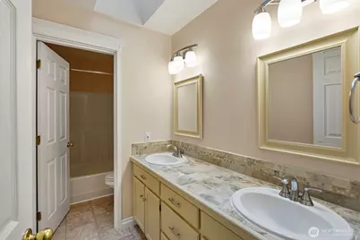 24810 Big Valley Road NE, Poulsbo, WA 98370 - Photo 27