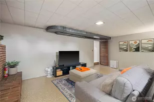 2422 W Lynn St, Seattle, WA 98199 - Photo 23