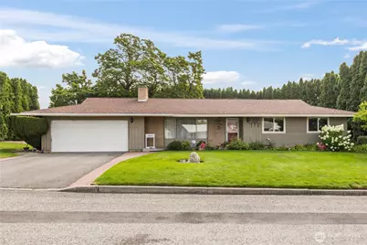 903 Selkirk Place, Brewster, WA 98812 - Photo 1
