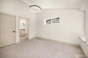 1257 NE 100th St, Seattle, WA 98125 - Photo 13