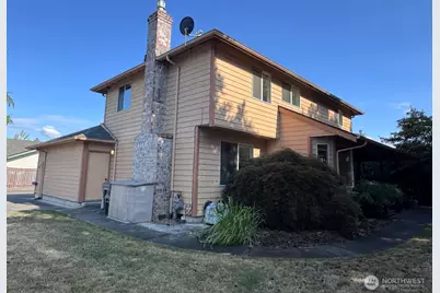 6214 152nd Avenue Ct E, Sumner, WA 98390 - Photo 3