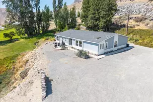 148 US Hwy 97A, Chelan, WA 98816 - Photo 1