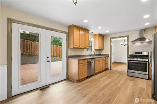 8912 229th Pl SW, Edmonds, WA 98026 - Photo 11