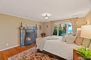 11912 Marine View Dr, Edmonds, WA 98026 - Photo 31