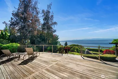 11912 Marine View Drive, Edmonds, WA 98026 - Photo 11