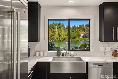 5482 Fletcher Landing NE, Bainbridge Island, WA 98110 - Photo 15