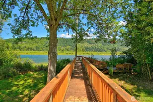 347 E Birnie Slough Rd, Cathlamet, WA 98612 - Photo 3