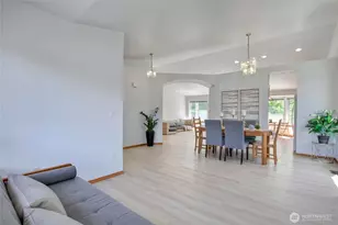1825 SW 331st St, Federal Way, WA 98023 - Photo 11