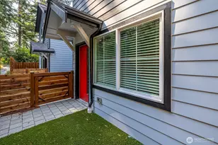 13732 Stone Ave N, Seattle, WA 98133 - Photo 19