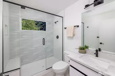 13730 Stone Avenue N, Seattle, WA 98133 - Photo 13
