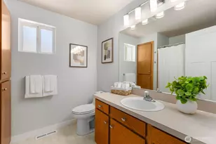 10920 NE 189th St, Bothell, WA 98011 - Photo 17