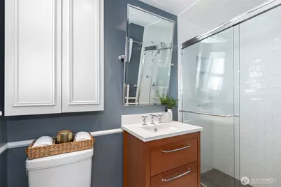 3657 W Viewmont Way W, Seattle, WA 98199 - Photo 25