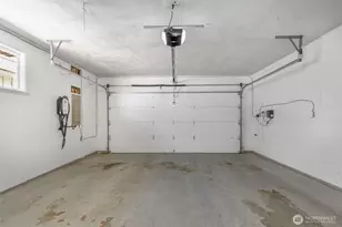 3657 W Viewmont Wy W, Seattle, WA 98199 - Photo 39