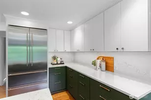 3657 W Viewmont Wy W, Seattle, WA 98199 - Photo 15