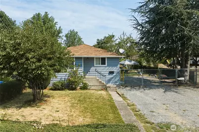 4424 S Holly Street, Seattle, WA 98118 - Photo 1