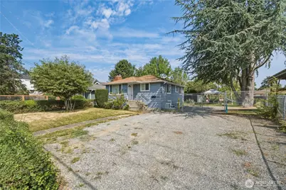 4424 S Holly Street, Seattle, WA 98118 - Photo 3
