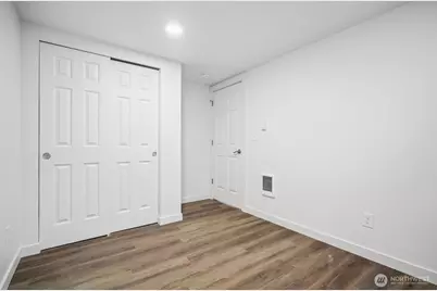 4424 S Holly Street, Seattle, WA 98118 - Photo 33