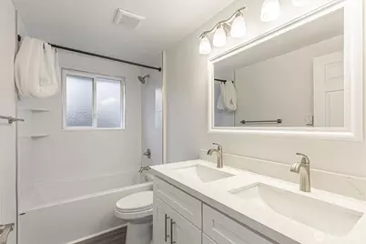 4424 S Holly Street, Seattle, WA 98118 - Photo 17