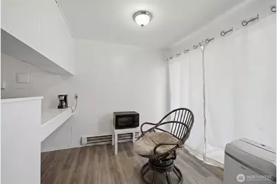 4803 S Henderson Street, Seattle, WA 98118 - Photo 15