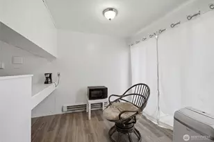 4803 S Henderson St, Seattle, WA 98118 - Photo 15