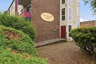 4803 S Henderson St, Seattle, WA 98118 - Photo 3
