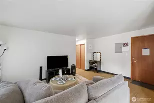 4803 S Henderson St, Seattle, WA 98118 - Photo 13