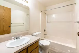 2148 SW Holden St, Seattle, WA 98106 - Photo 13