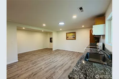14618 NE 178th Street, Woodinville, WA 98072 - Photo 17