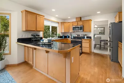 24 79th Drive SE, Lake Stevens, WA 98258 - Photo 7