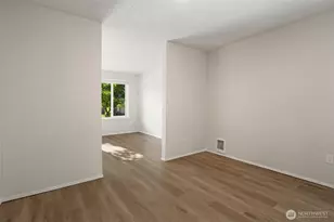 3905 N Highland St, Tacoma, WA 98407 - Photo 9
