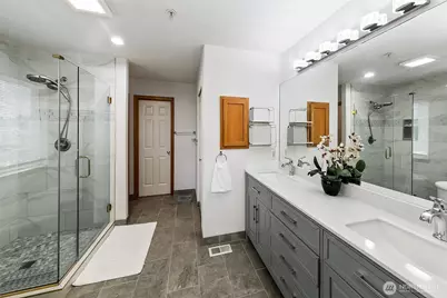 18014 81st Lane NE, Kenmore, WA 98028 - Photo 13