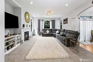 18014 81st Ln NE, Kenmore, WA 98028 - Photo 3