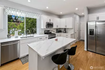 18014 81st Lane NE, Kenmore, WA 98028 - Photo 5