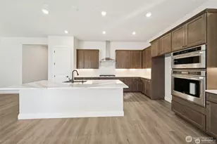 20814 149th St E, Bonney Lake, WA 98391 - Photo 9