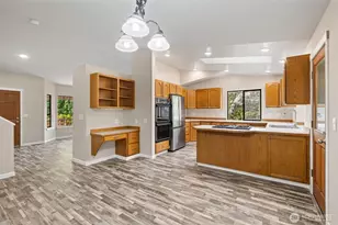 703 Salmon Run St, Sultan, WA 98294 - Photo 5