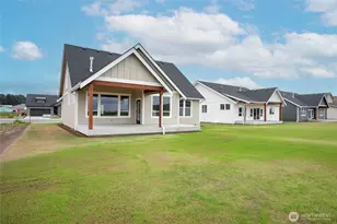 312 W 3rd St, Everson, WA 98247 - Photo 31