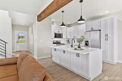 312 W 3rd Street, Everson, WA 98247 - Photo 13