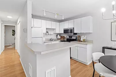 756 State Street S #756A, Kirkland, WA 98033 - Photo 7