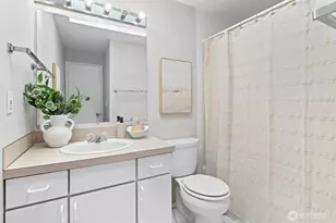 756 State Street S, Kirkland, WA 98033 - Photo 17