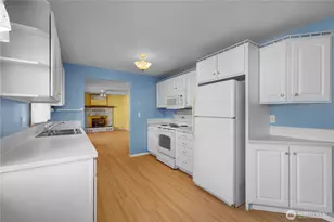 1019 Lybarger St NE, Olympia, WA 98506 - Photo 3