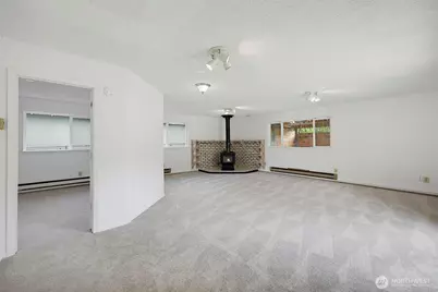 12607 136th Street E, Puyallup, WA 98374 - Photo 21